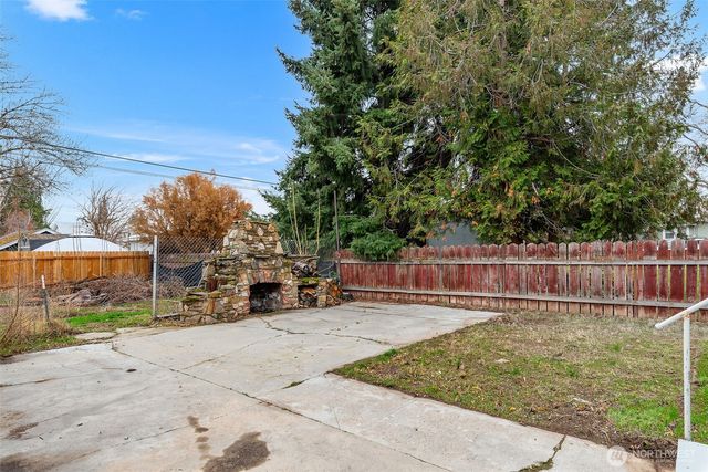 1013 Amherst Avenue, Wenatchee, WA 98801