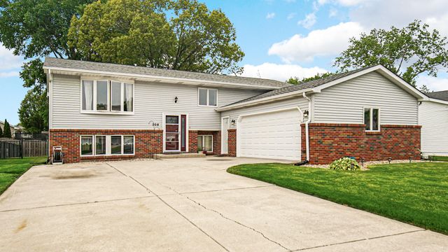 508 James Wittchen Drive, Schererville, IN 46375