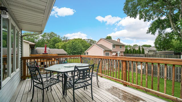 508 James Wittchen Drive, Schererville, IN 46375