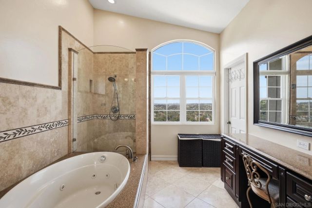 454 Acero Pl, Chula Vista, CA 91910