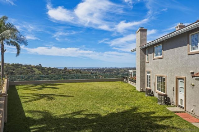 454 Acero Pl, Chula Vista, CA 91910