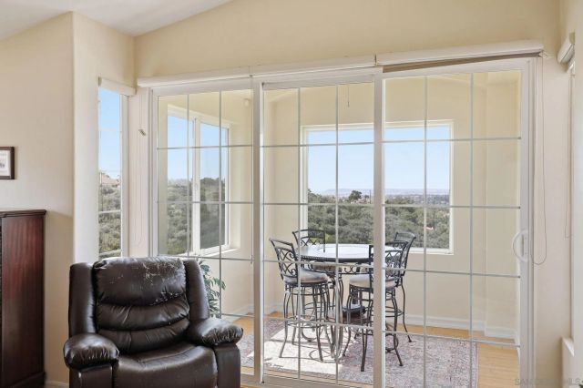 454 Acero Pl, Chula Vista, CA 91910