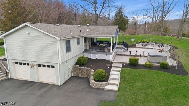 144 Allamuchy Rd, Frelinghuysen Twp., NJ 07821