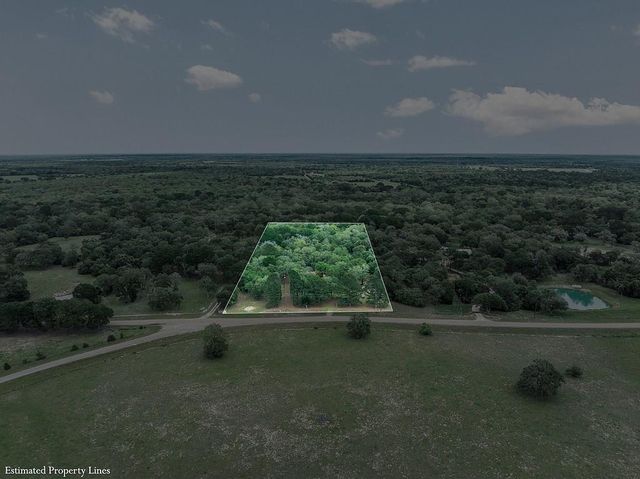 1393 County Road 2103, Weimar, TX 78962