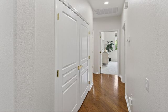 2775 Eagles Peak Ln, Lincoln, CA 95648