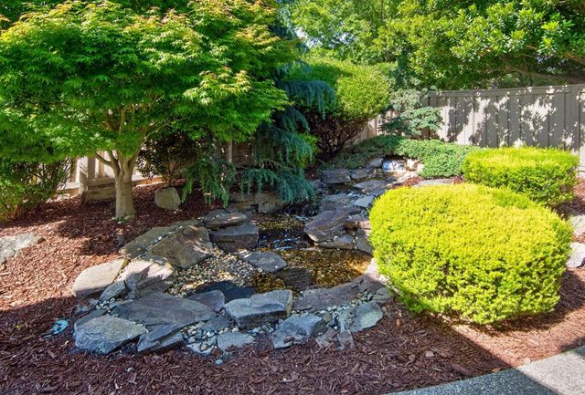 2775 Eagles Peak Ln, Lincoln, CA 95648