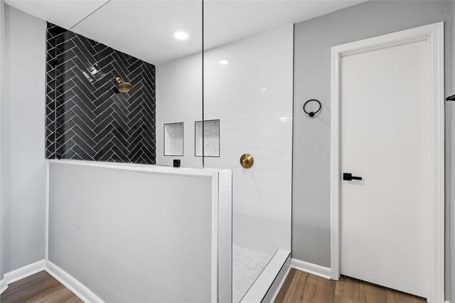 1119 Woodland Drive, El Lago, TX 77586