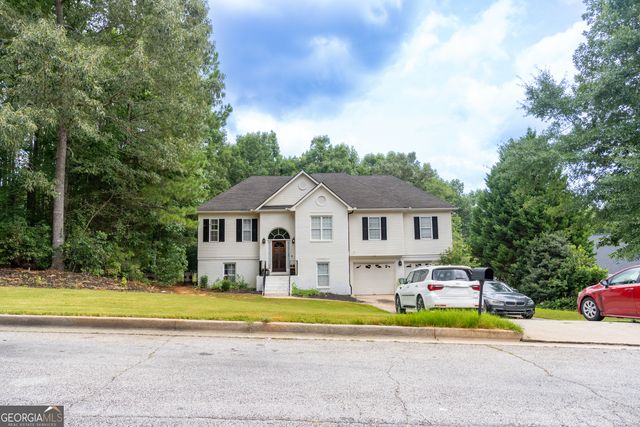 328 Black Willow Court, Locust Grove, GA 30248
