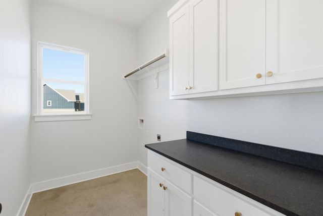 1001 Paramount Drive, Cresson, TX 76035