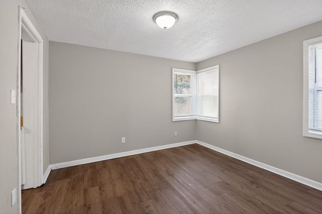 4043 CLEARPOOL CIRCLE RD, Memphis, TN 38118