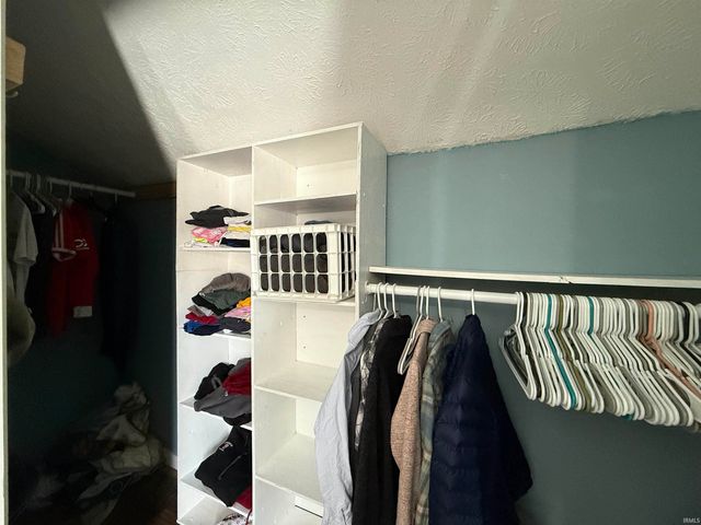 802 E Allendale Drive, Bloomington, IN 47401