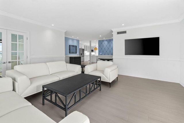 5900 Old Ocean Boulevard A10, Ocean Ridge, FL 33435