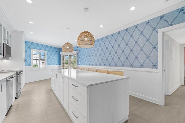 5900 Old Ocean Boulevard A10, Ocean Ridge, FL 33435