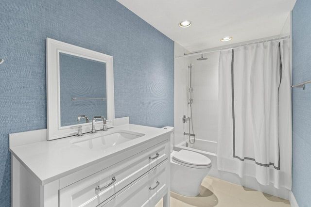 5900 Old Ocean Boulevard A10, Ocean Ridge, FL 33435