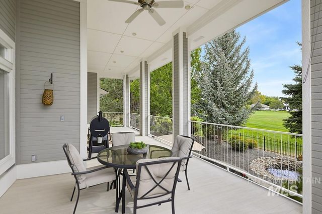 4601 W Brassie Ct, Meridian, ID 83646
