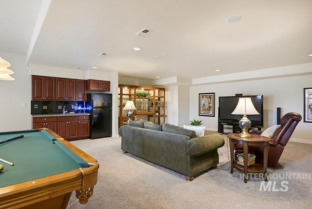 4601 W Brassie Ct, Meridian, ID 83646