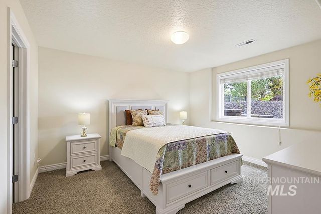 4601 W Brassie Ct, Meridian, ID 83646