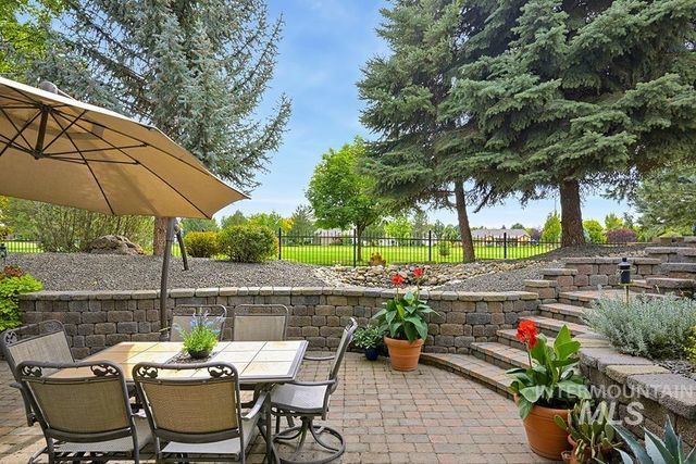 4601 W Brassie Ct, Meridian, ID 83646