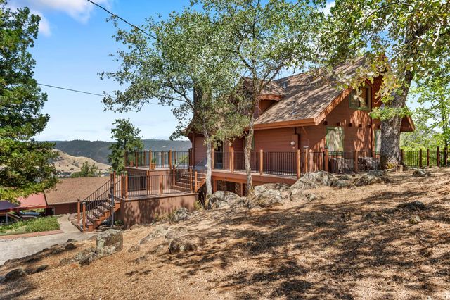 4580 Bakers Mountain Rd, Lotus, CA 95651