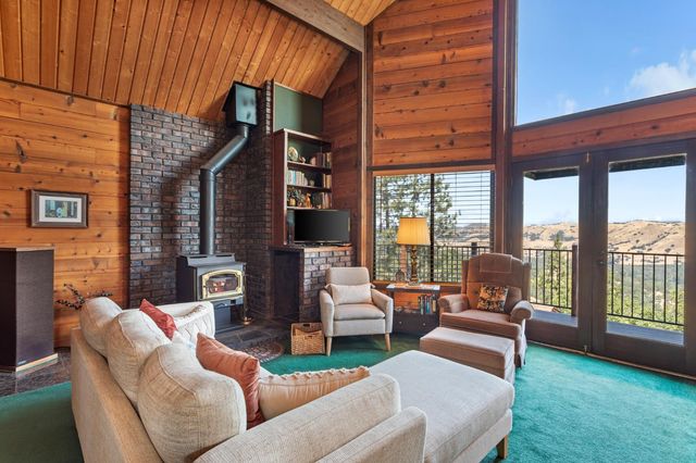 4580 Bakers Mountain Rd, Lotus, CA 95651