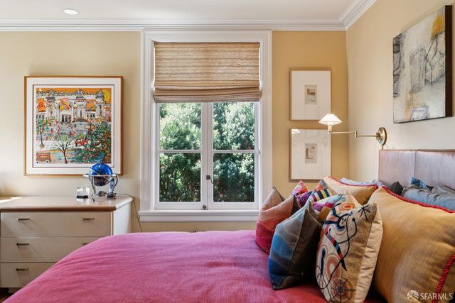 49 Sea Cliff Avenue, San Francisco, CA 94121