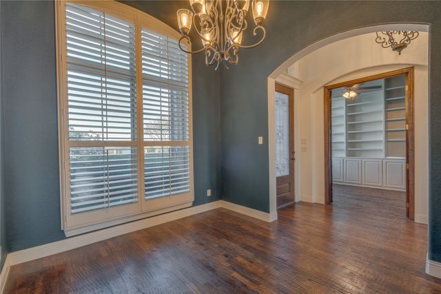 10280 Mustang Downs Drive, Fort Worth, TX 76126