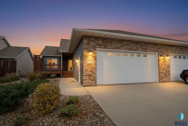 6608 S Bellwood Ave Avenue, Sioux Falls, SD 57108