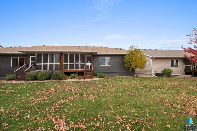 6608 S Bellwood Ave Avenue, Sioux Falls, SD 57108