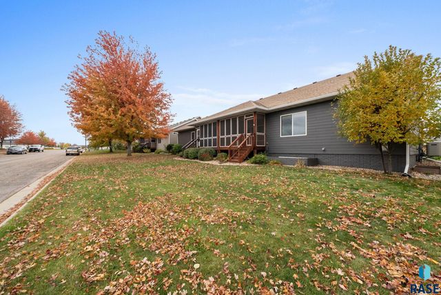 6608 S Bellwood Ave Avenue, Sioux Falls, SD 57108