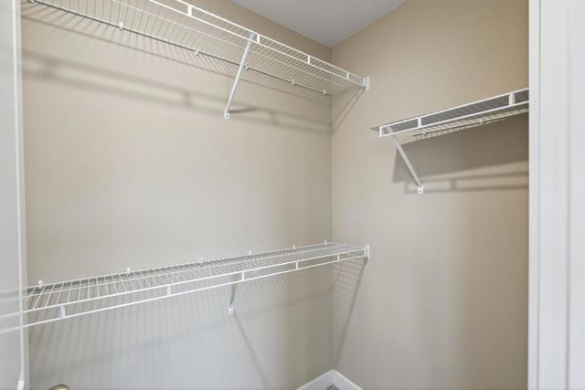 6612 Hinterland Trail, Cottage Grove, MN 55016