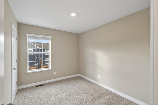 6612 Hinterland Trail, Cottage Grove, MN 55016