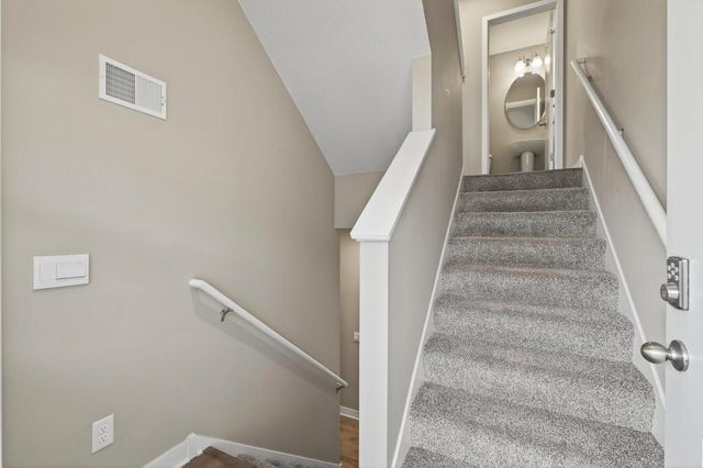 6612 Hinterland Trail, Cottage Grove, MN 55016