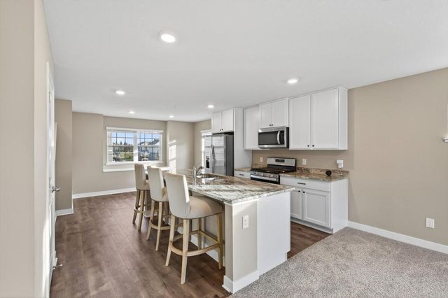 6612 Hinterland Trail, Cottage Grove, MN 55016