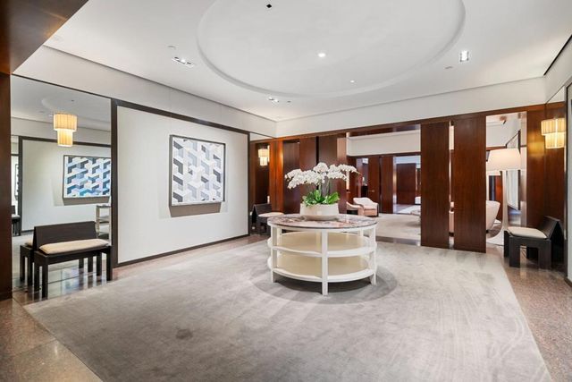 333 Bush Street 3901, San Francisco, CA 94104