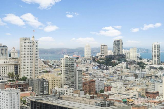 333 Bush Street 3901, San Francisco, CA 94104