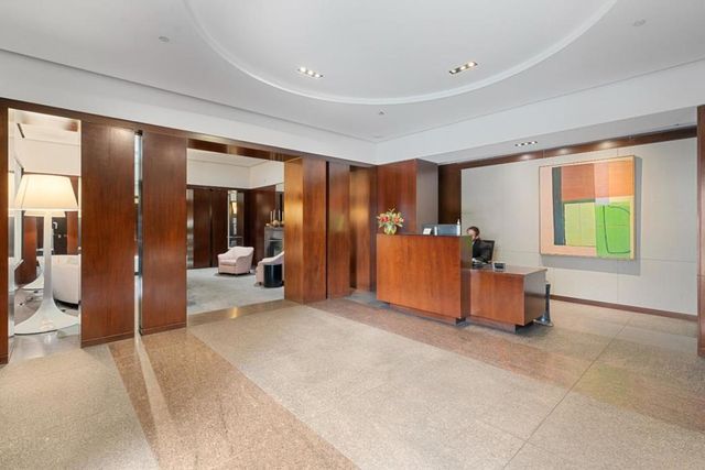 333 Bush Street 3901, San Francisco, CA 94104