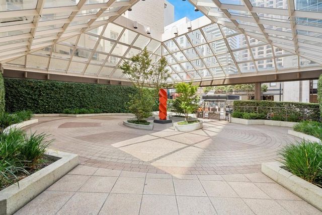 333 Bush Street 3901, San Francisco, CA 94104