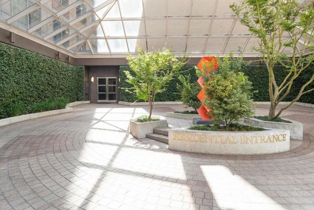 333 Bush Street 3901, San Francisco, CA 94104