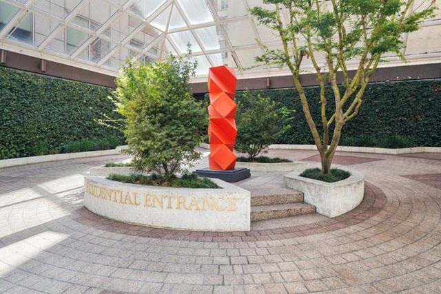 333 Bush Street 3901, San Francisco, CA 94104