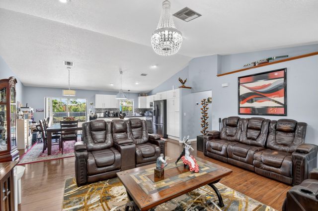 7625 Woodland Creek Lane, Lake Worth, FL 33467