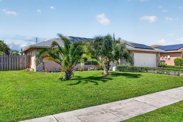 7625 Woodland Creek Lane, Lake Worth, FL 33467