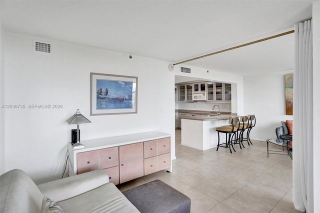 2555 Collins Avenue 1508, Miami Beach, FL 33140