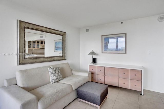 2555 Collins Avenue 1508, Miami Beach, FL 33140