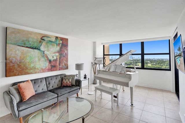 2555 Collins Avenue 1508, Miami Beach, FL 33140