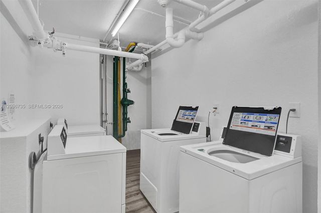 2555 Collins Avenue 1508, Miami Beach, FL 33140