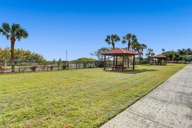 2555 Collins Avenue 1508, Miami Beach, FL 33140