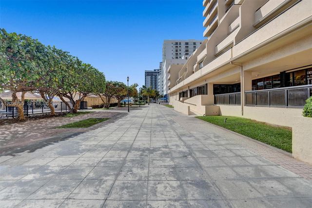 2555 Collins Avenue 1508, Miami Beach, FL 33140