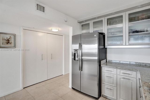 2555 Collins Avenue 1508, Miami Beach, FL 33140