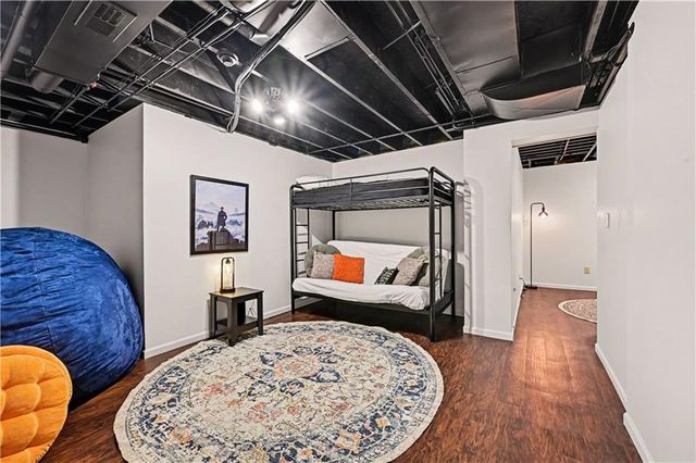 6113 N Mattox Road, Kansas City, MO 64151