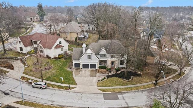 6113 N Mattox Road, Kansas City, MO 64151